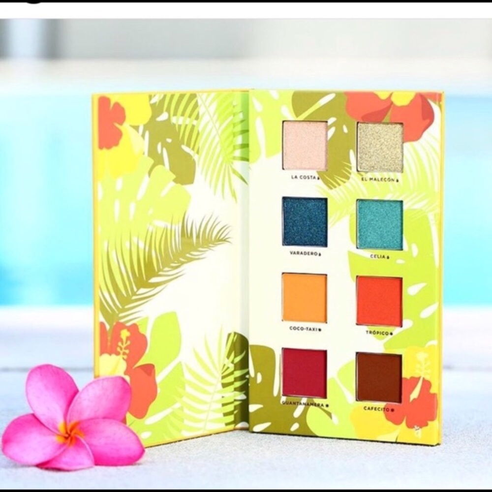 NWT Beautiful eyeshadow palette never used